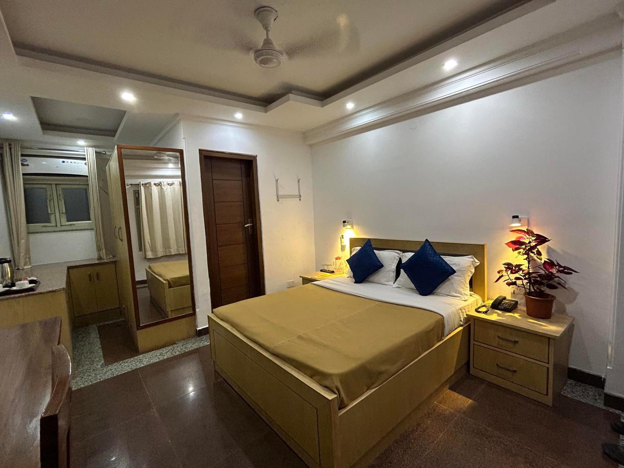 Hotel Dh Dharamsala Exteriér fotografie